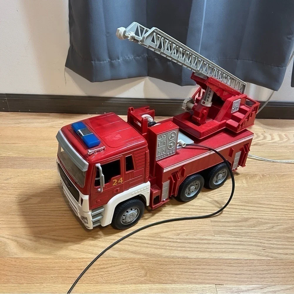 Driven by Battat Bright Red & White Fire Truck Toy Vehicle Lights 24 Ladder